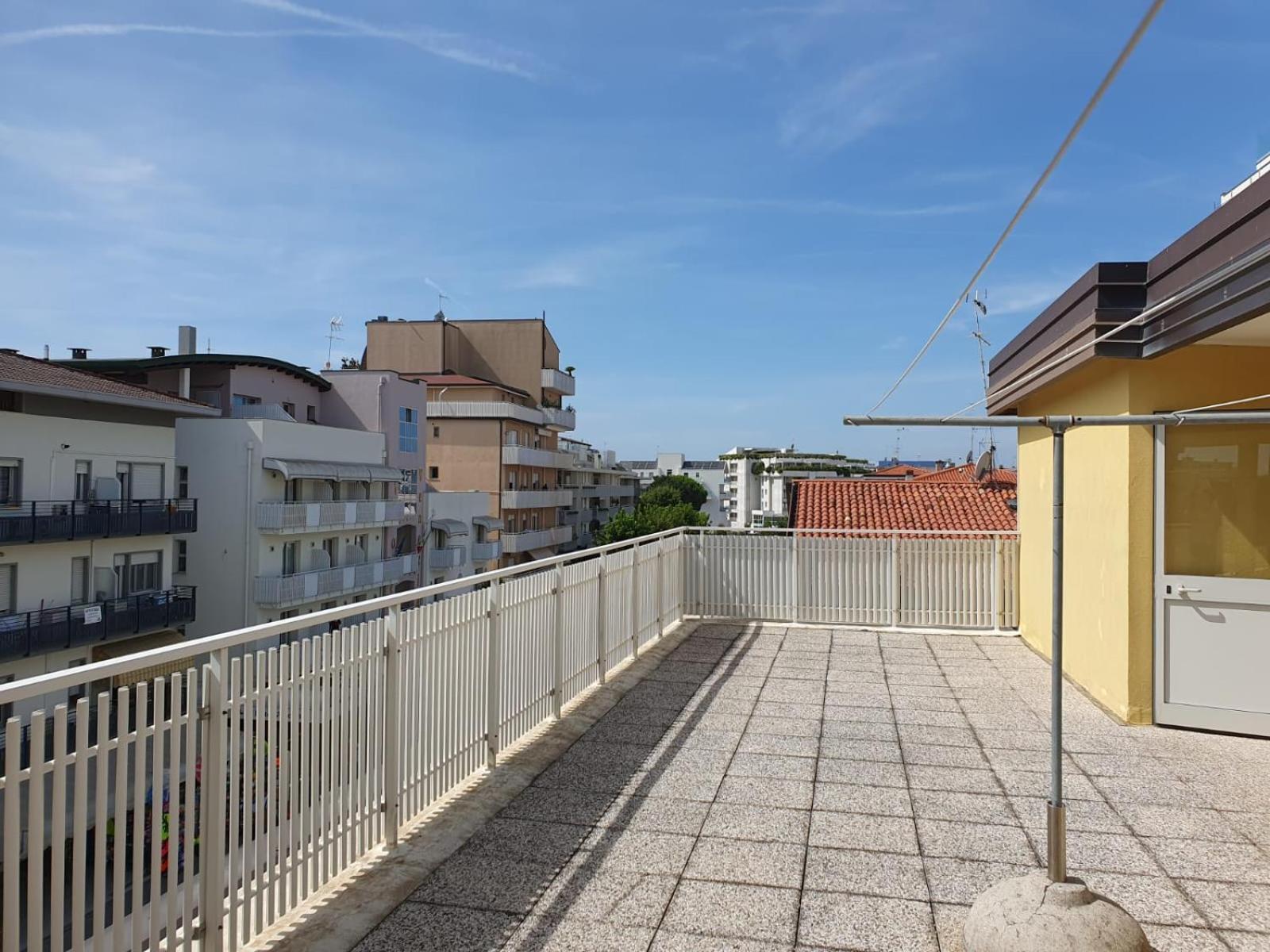 Condominio Torino - Petit 22 Каорле Екстер'єр фото